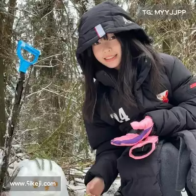 郦蔚